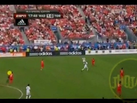 (NEW!) Lionel Messi Freestyle Battle Ronaldo Ronaldinho Robinho Skills Goals - YouTube