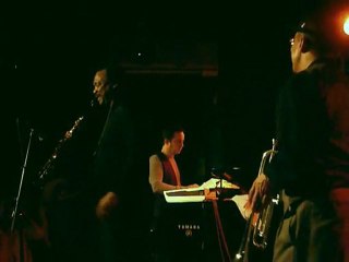 Ronnie Laws & Tom Browne Live @ New Morning 2011(6/6)