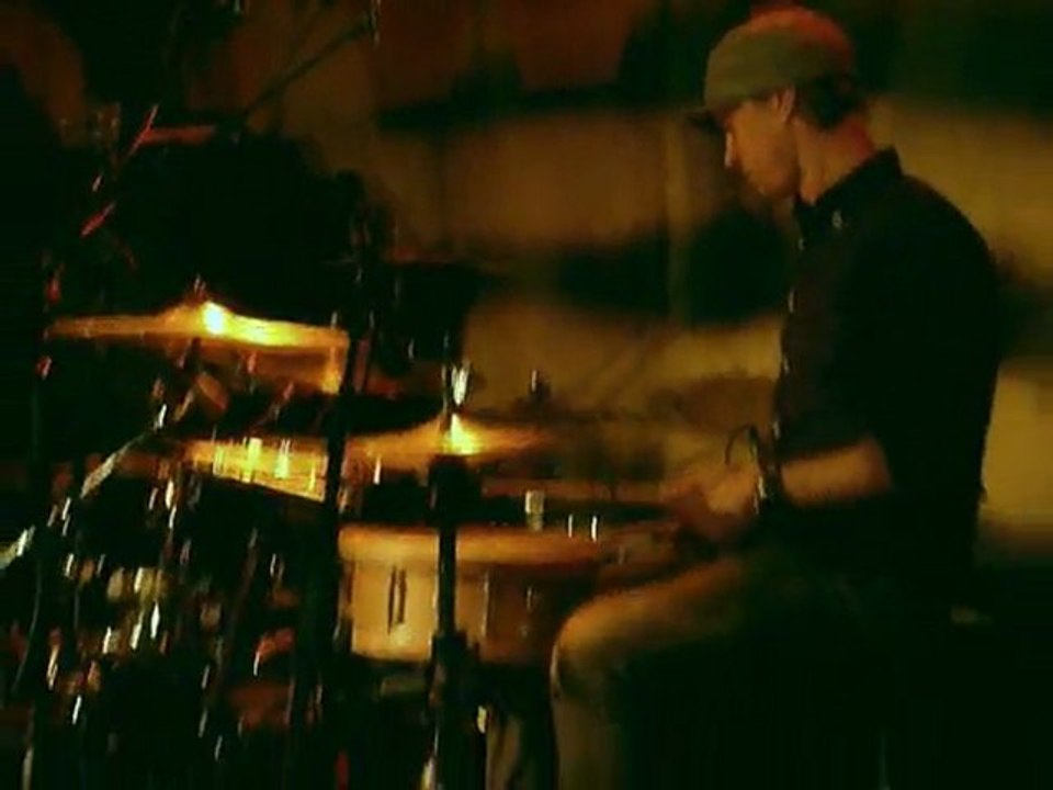 Ronnie Laws & Tom Browne Live @ New Morning 2011(3/6)