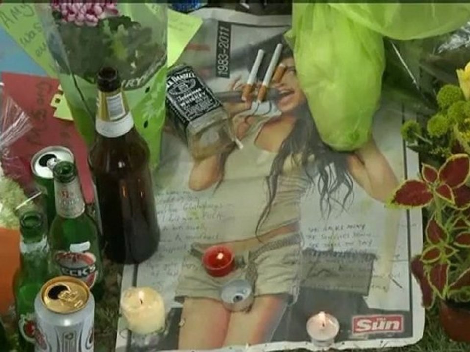 Amy Winehouse eingeäschert