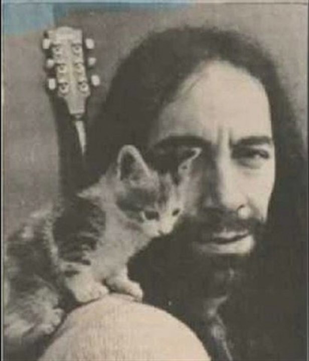 Aşk Oyunu - Erkin Koray