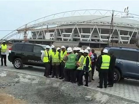 visite du ministre / TP. chantiers CAN 2012