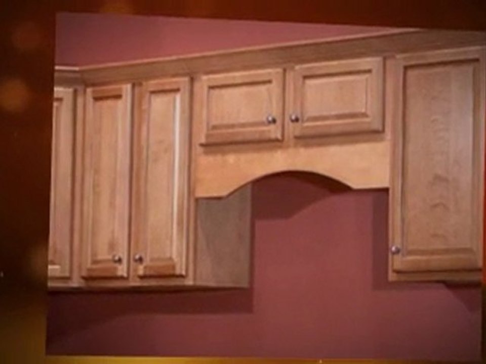 Colonial Maple Kitchen Cabinets