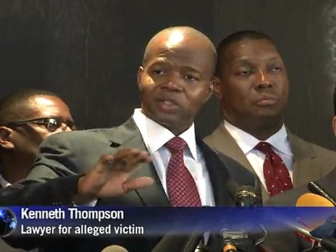 Supuesta víctima de Strauss-Kahn dice que llora a diario