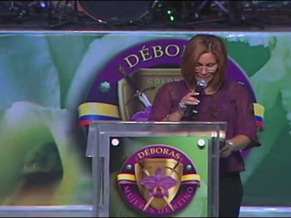 Pastora y Salmista Lissette Jimenez - Déboras IV - Pte 2