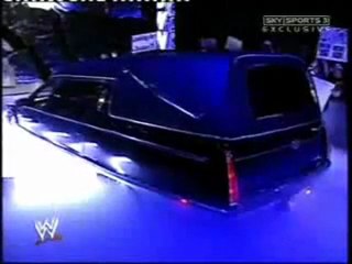 WWE Smackdown - Undertaker plays mind games on Mr Kennedy 2006