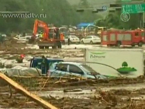 В Сеуле сильнейшие за 100 лет ливни, есть жертвы