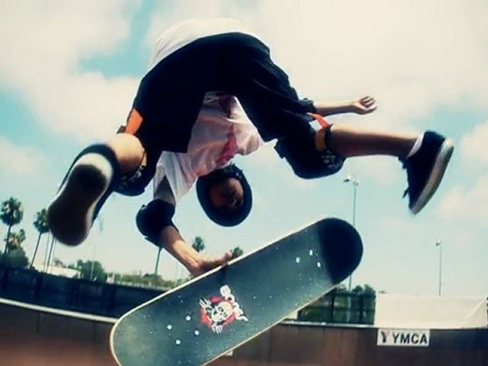 Skate : Ramp demo by two kids, Austin Poynter and Tom Schaar