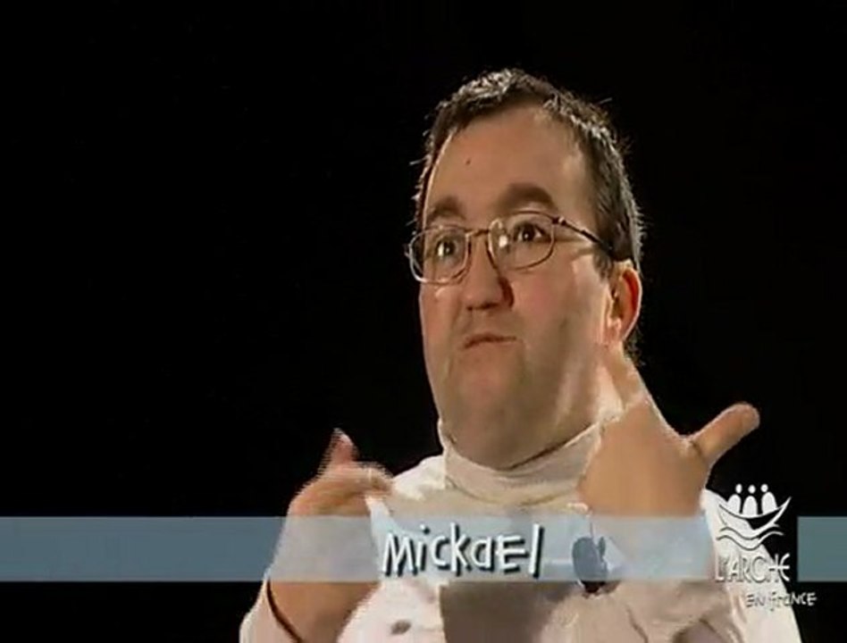 Se faire des bisous, des câlins, c'est agréable.