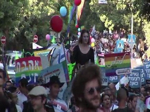Des Juifs ultra-orthodoxes protestent contre la Gay Pride à Jérusalem