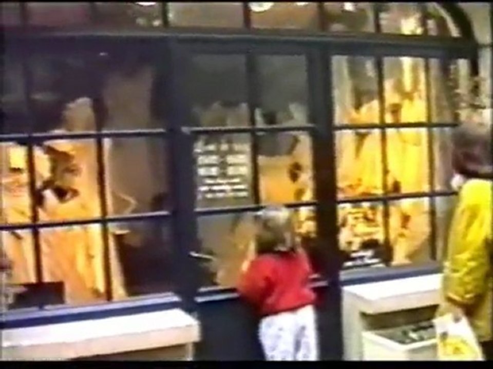 1992-Claire-Caen