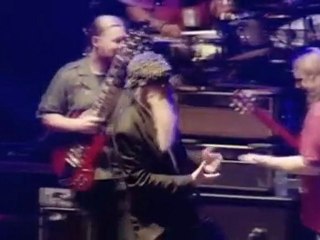 Legends shine a light on Hepatitis C