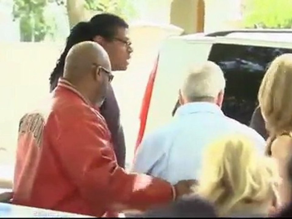 Amy Winehouse - Funeral Today(26.Iulie.2011)HD