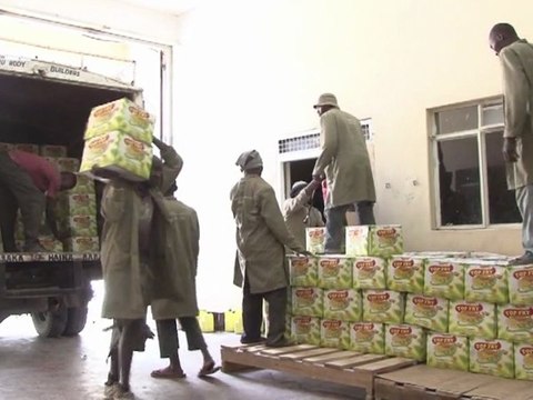 Somalis in Nairobi help drought victims