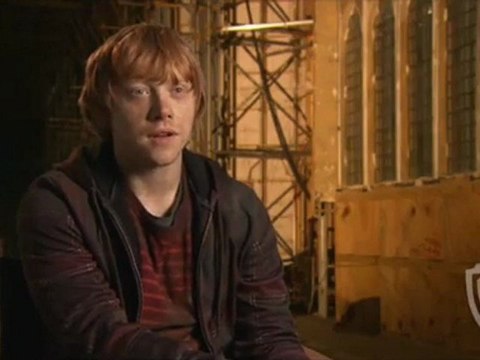 Harry Potter and the Deathly Hallows Part I - DVD Bonus - Growing Up Potter