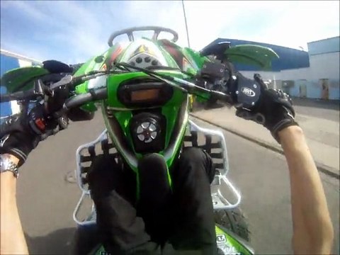 Test GOPRO HD - Wheeling en Kawasaki KFX 450 R