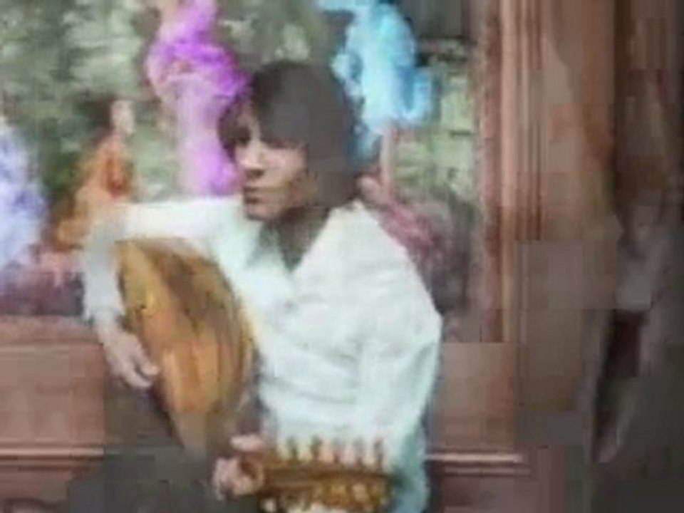 عبد الحليم - مداح القمر