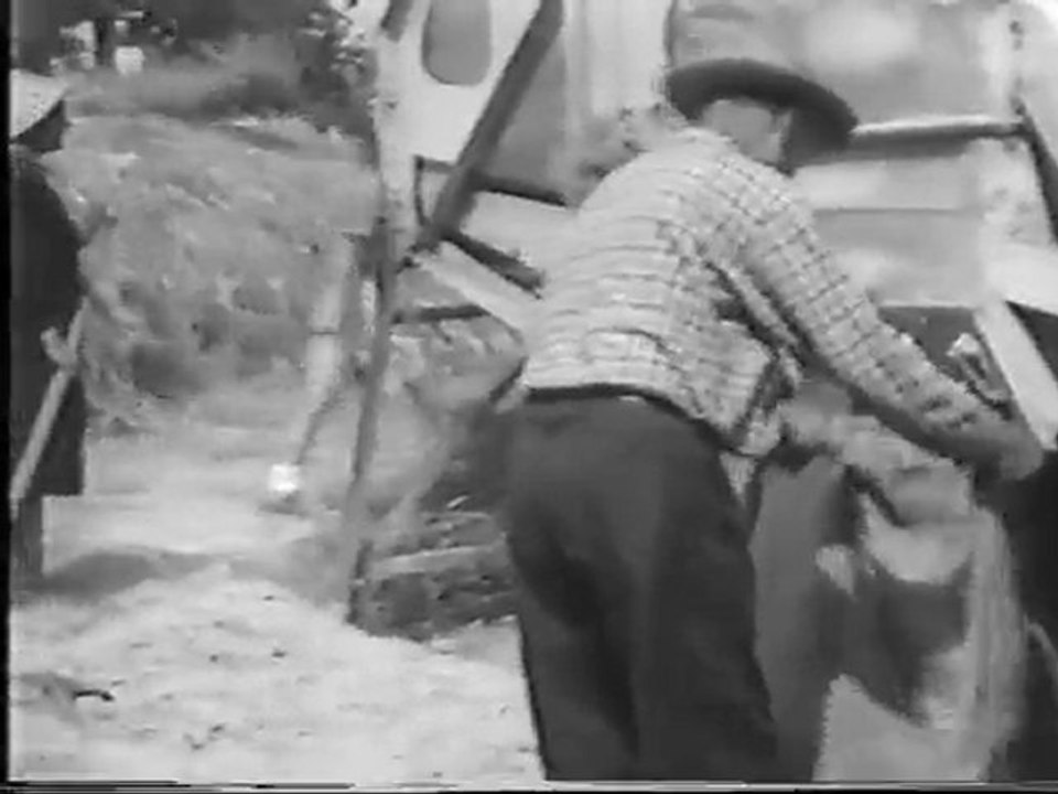 Fête de l'Oie et Battage à l'ancienne -Comice agricole de Mézières sur Couesnon (35 ) partie 2