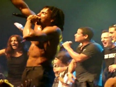 Orishas - ¿Qué Pasa? (Paris 20-11-2009)