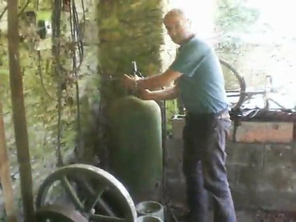 Moteur Petter Fielding Big Video