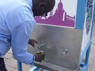 v27- L'eau de Paris