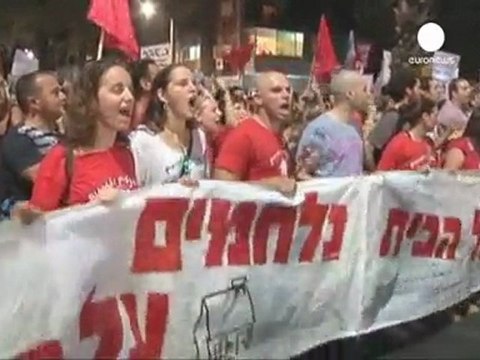 Manifestations massives des indignés dans dix villes...