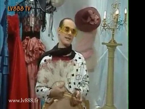 Le défilé de mode - Les inconnus - Lv888 tv