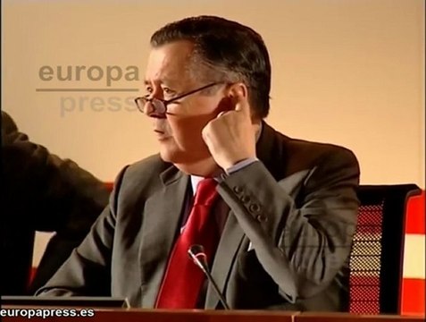 El Santander facilitará pago de hipotecas a parados