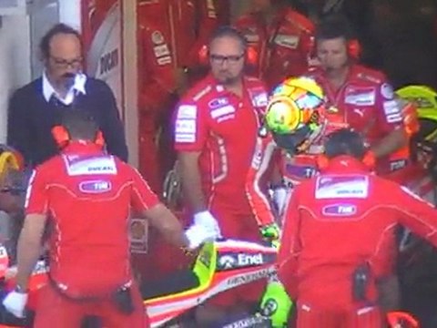 ROSSI PADOCK LE MANS FRANCE MOTO GP 2011