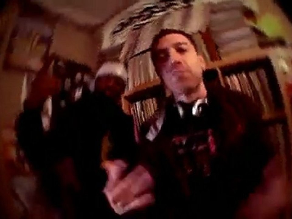 CROWN FEAT VERBAL KENT  WAR  (HD video clip)