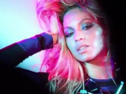 Behind the scenes of Complex with Beyoncé