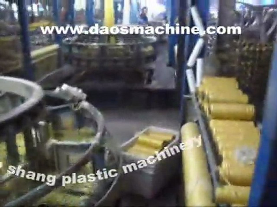 Small cam six shuttle circular loom小凸轮六梭圆织机