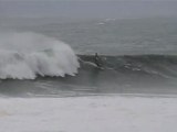 Windsurf dans les grosses vagues à Cabo Higuer !