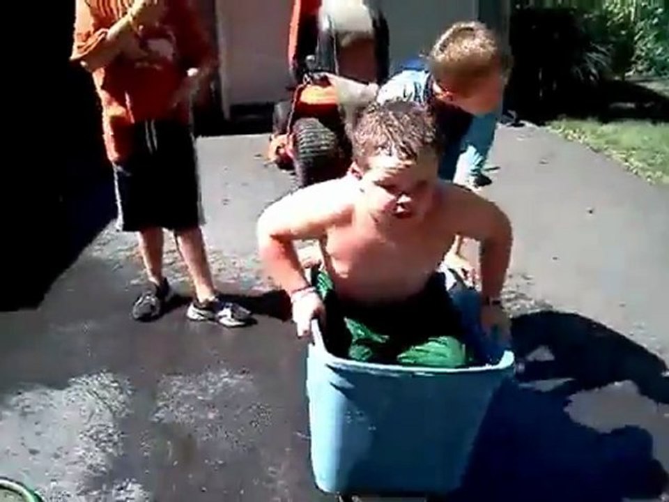 Was für ein fizz barátokban Fail