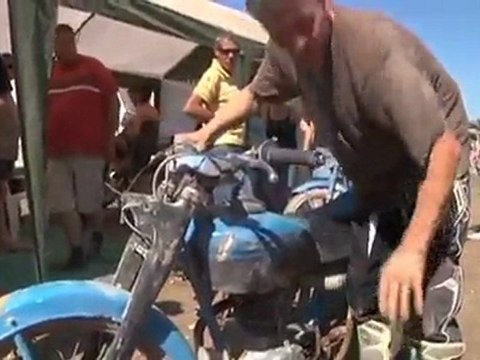 24H pour les barjots de motos rétros! (Les Riceys)