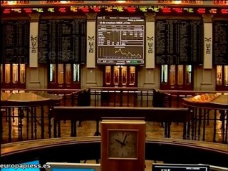 El Ibex 35 cae un 0,37% en la apertura