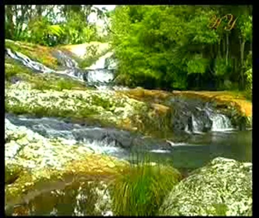 Cennette giyeceklerin güzelliği ve çeşitliliği