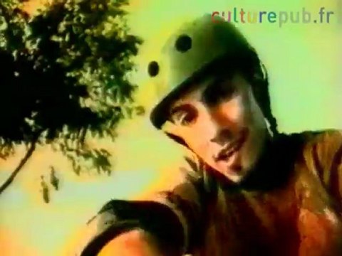 Biker races cheetah : who wins ?