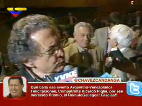 Ricardo Piglia recibe Premio Internacional de Novela Rómulo Gallegos