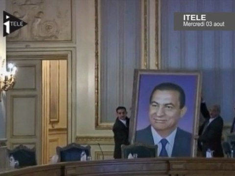 Egypte : Ouverture du procès d’Hosni Moubarak