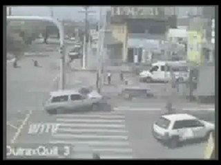 Compilation des pires crashs de 2011