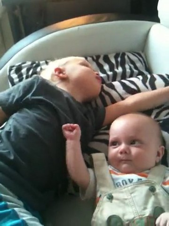 Enzo et Mattéo, 03 août 2011