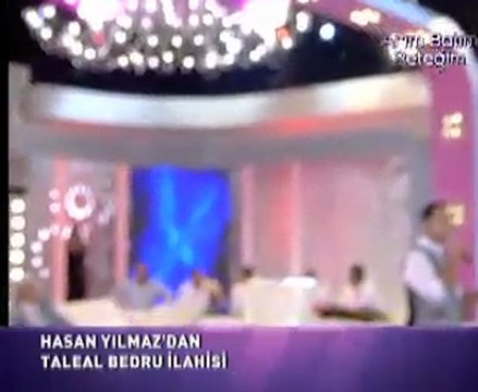 Arım Balım Peteğim'de şarkıcı Hasan Yılmaz ilahi söyledi, Yusuf Kavaklı hoca gözyaşlarına engel olamadı!