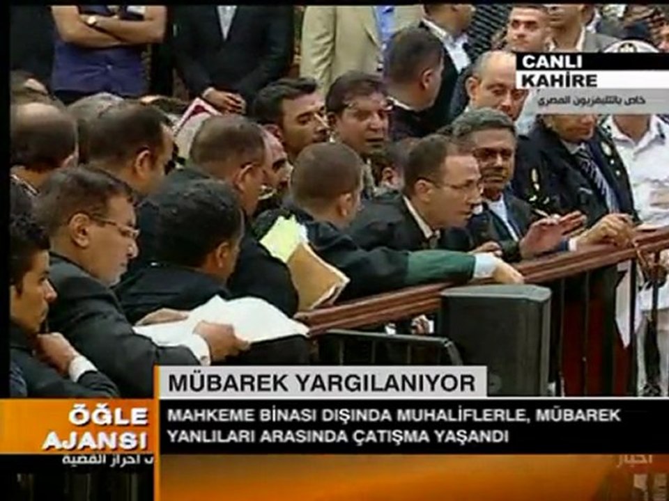 HÜSNÜ MÜBAREK YARGILANIYOR