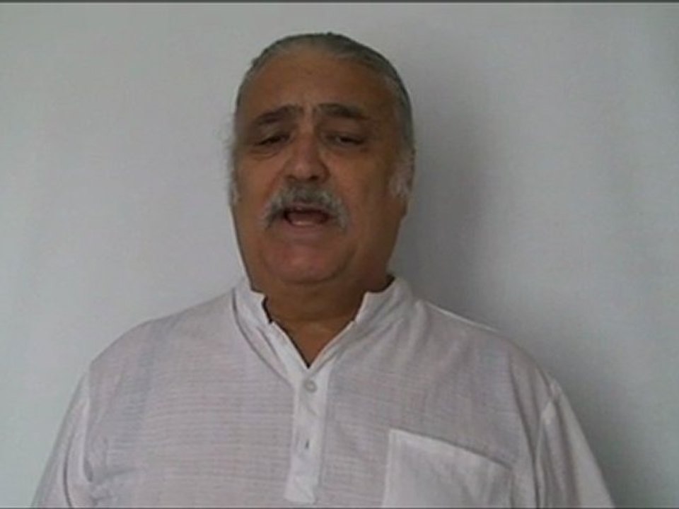 heureux qui comme Ulysse... (en anglais)