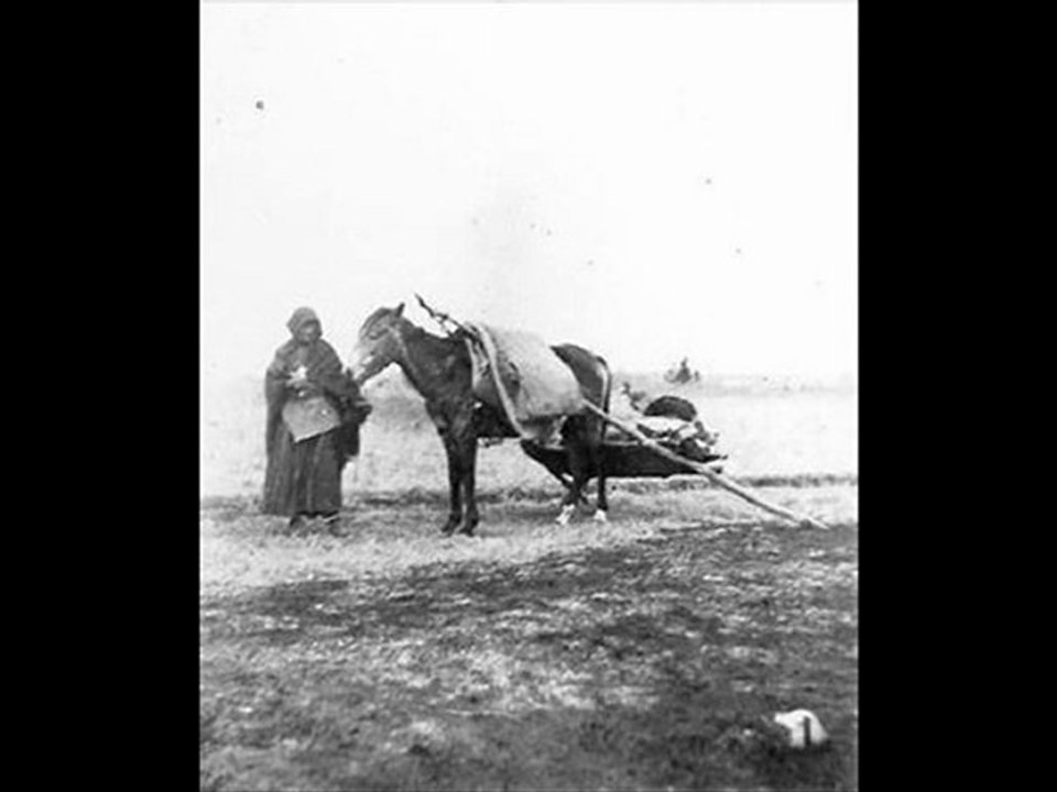 A TOUTES LES NATIONS AMERINDIENNES ( LES ASSINIBOINES ET LES CREES)