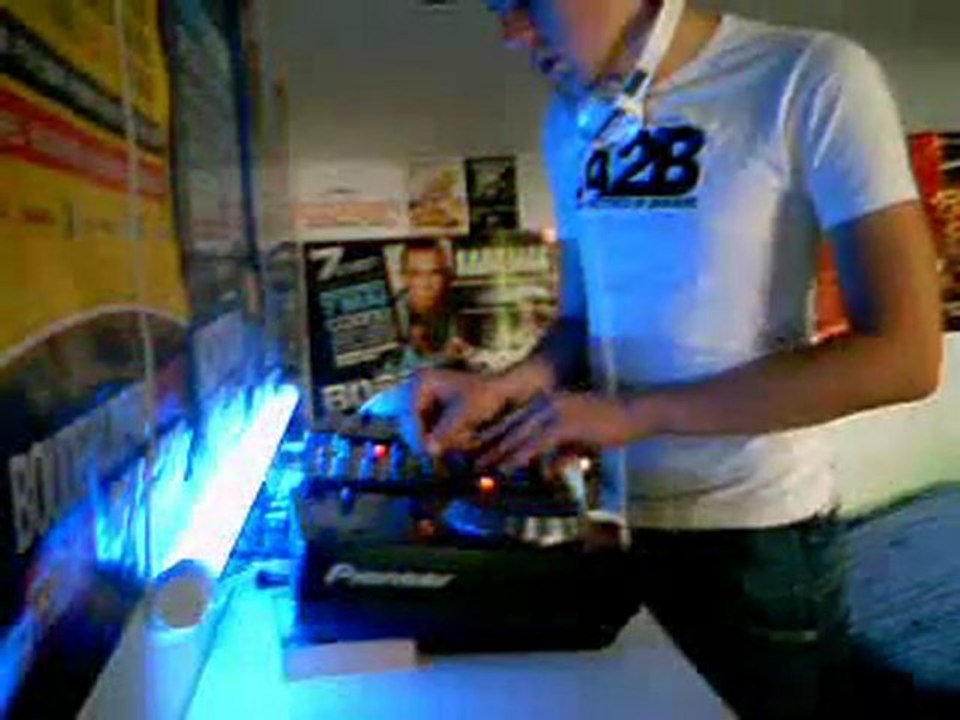 10-07-2011 Toon-R Mix @ Contest Dj Infinity Bass