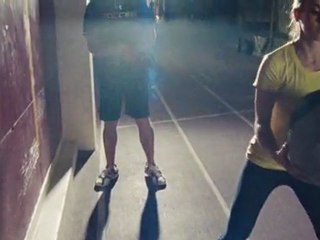 Under Armour Reklamı / Heather Mitts US Soccer - bodytr.com