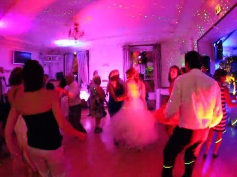 Prestation DJ Finalmix, Lyre et éclairage à Led