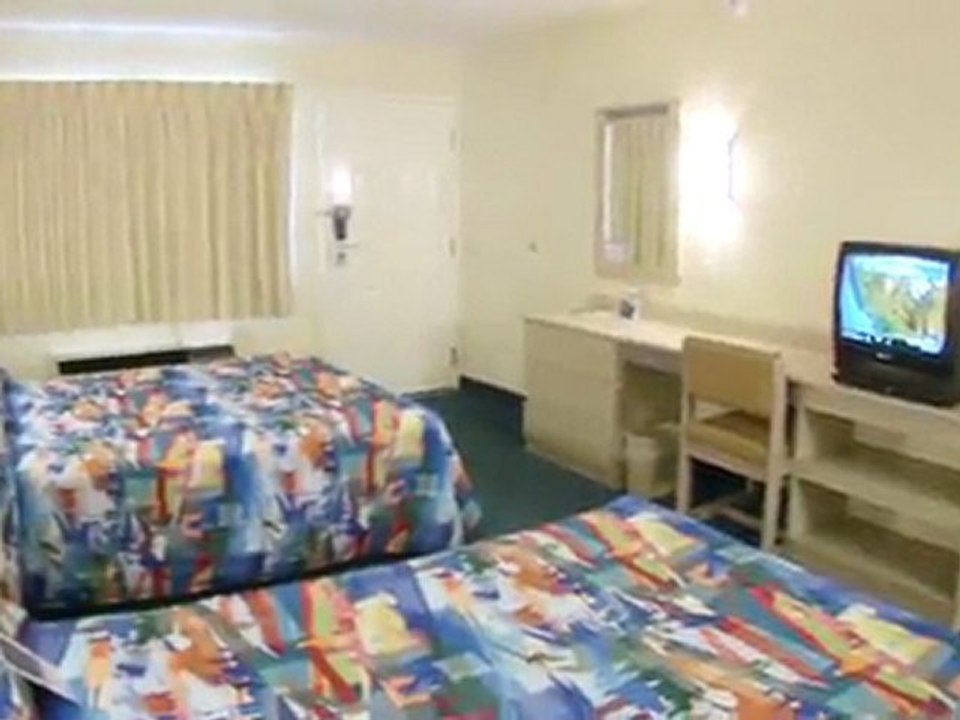 MOTEL 6 BOSTON - TEWKSBURY Video Tour